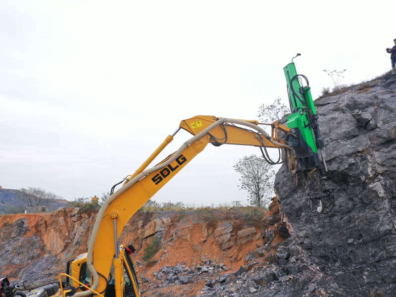 巖石鉆裂一體機(jī) 巖石鉆裂一體機(jī)